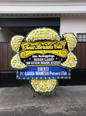 Papan Bunga Duka di Gunung Lingkas