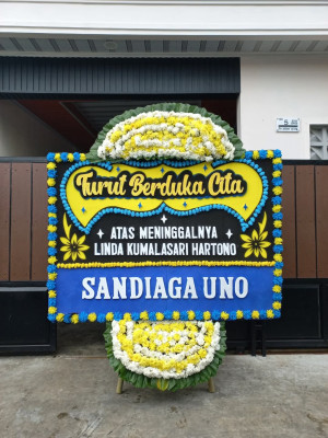 Papan Bunga Duka di Gunung Lingkas